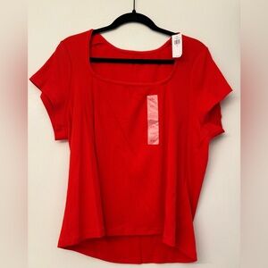 NWT Square neck women’s top with lace trim